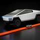 Imagen para el artículo titulado Este Cybertruck a control remoto de Hot Wheels es el Tesla que podemos permitirnos